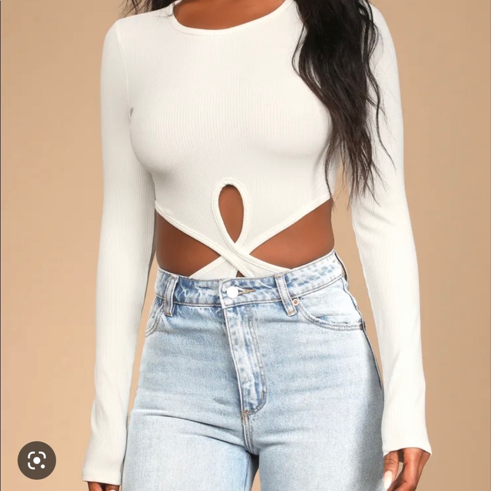 NWT Lulus white cutout long sleeve bodysuit